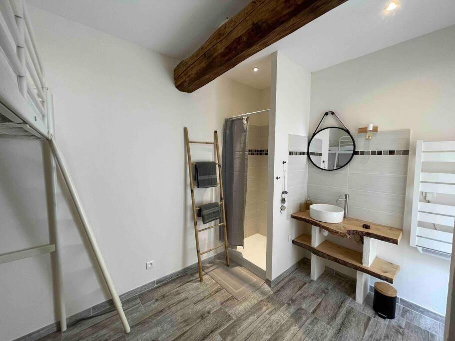 Toulon: Superbe Appartement Atypique 2 Chambres Exterior photo